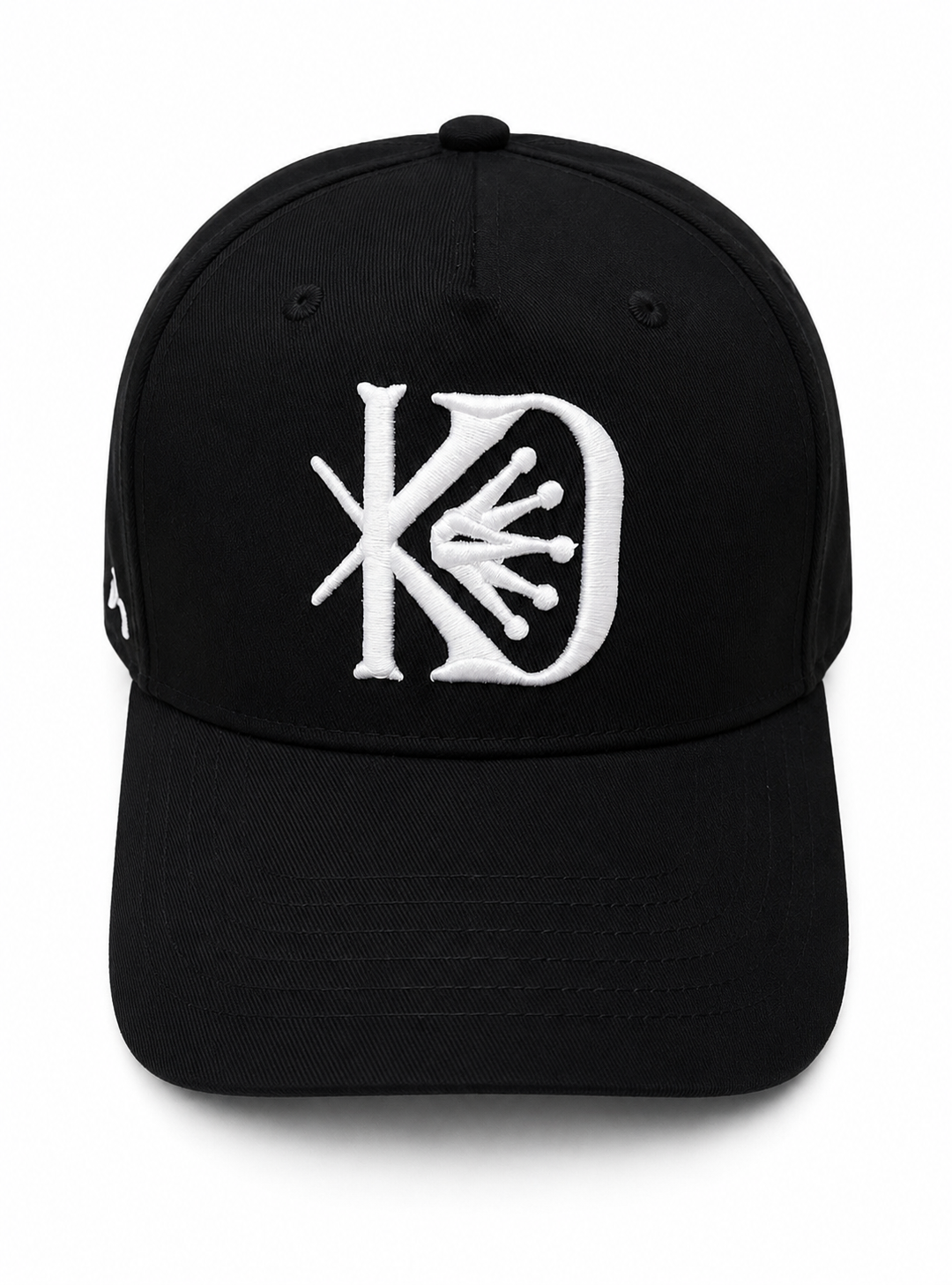 KEDU HAT CLASSIC. BLACK AND WHITE. 3/3.
